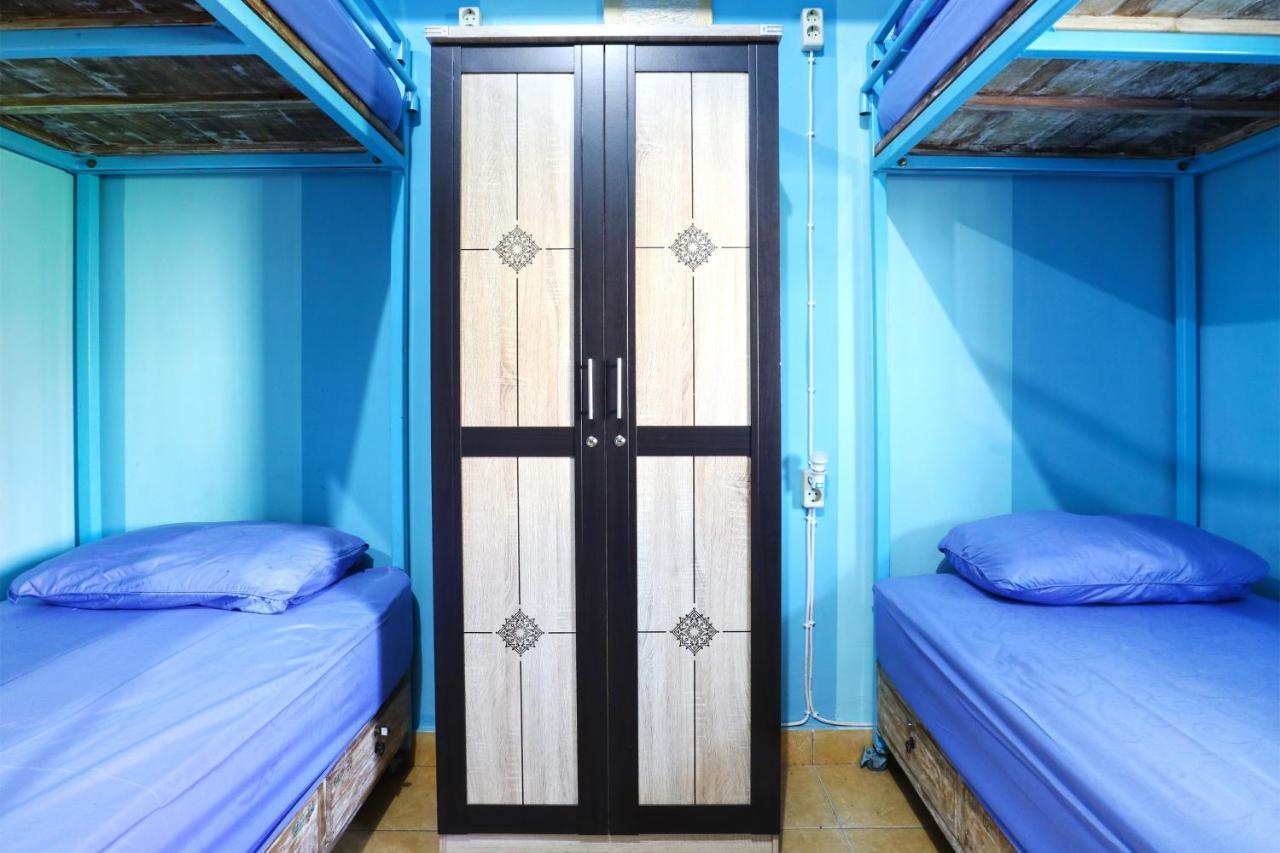 Balini 9 Hostel Denpasar Eksteriør billede