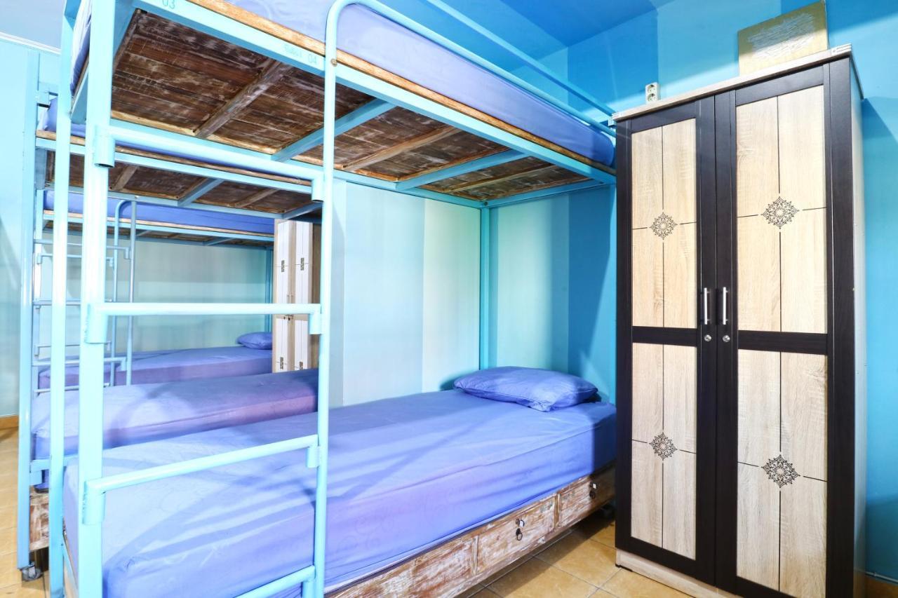 Balini 9 Hostel Denpasar Eksteriør billede