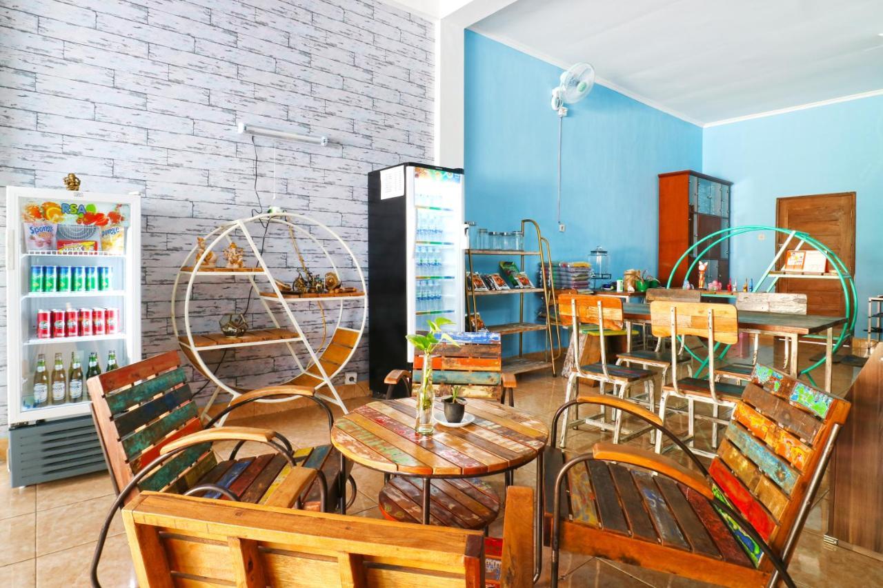 Balini 9 Hostel Denpasar Eksteriør billede