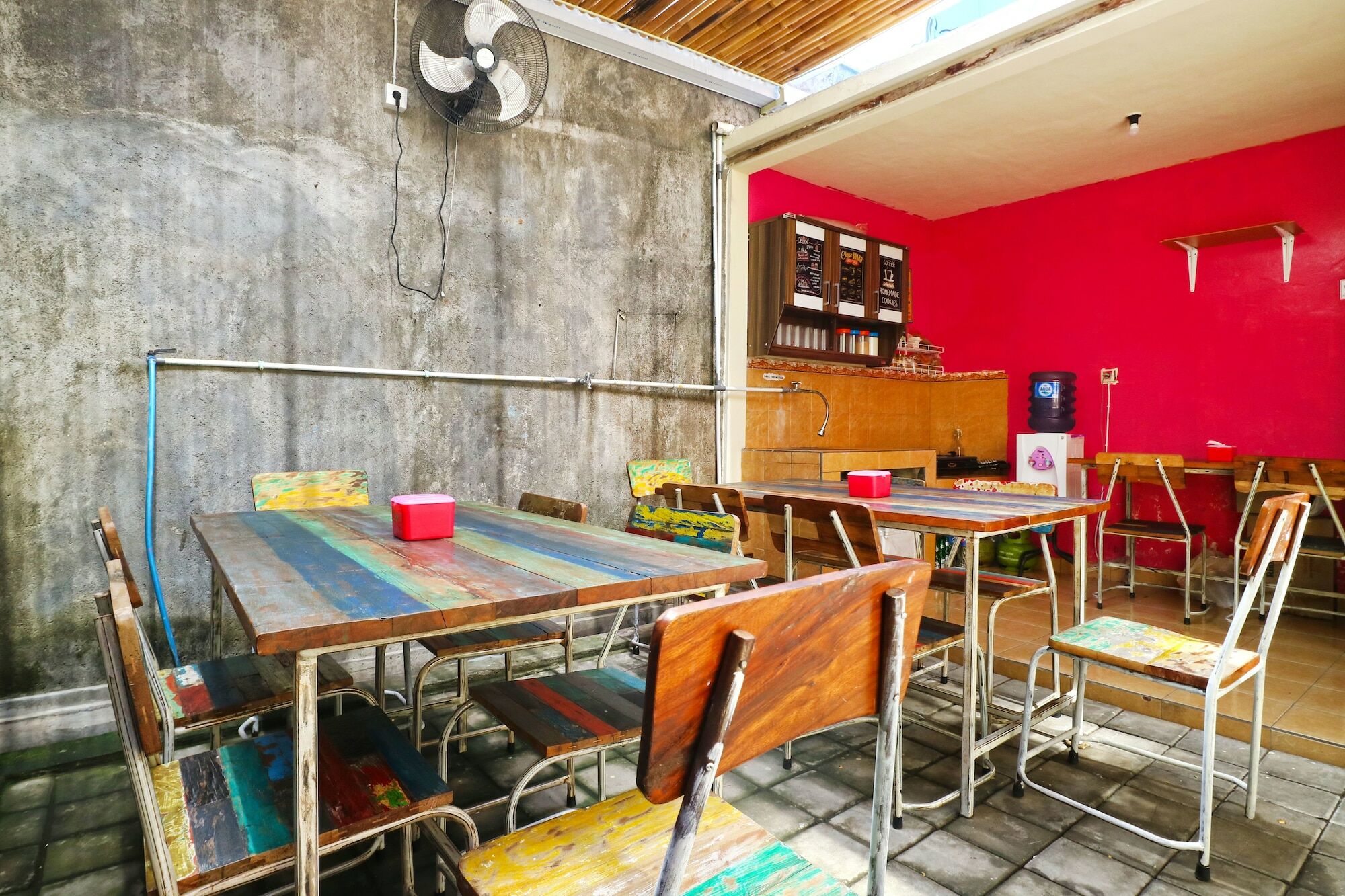Balini 9 Hostel Denpasar Eksteriør billede