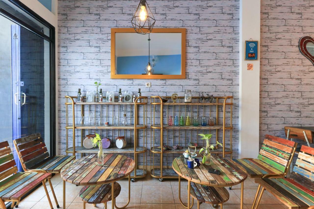 Balini 9 Hostel Denpasar Eksteriør billede